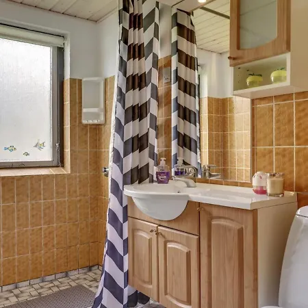 Holiday home Yak - 350m From The Sea In Se Jutland By Interhome *